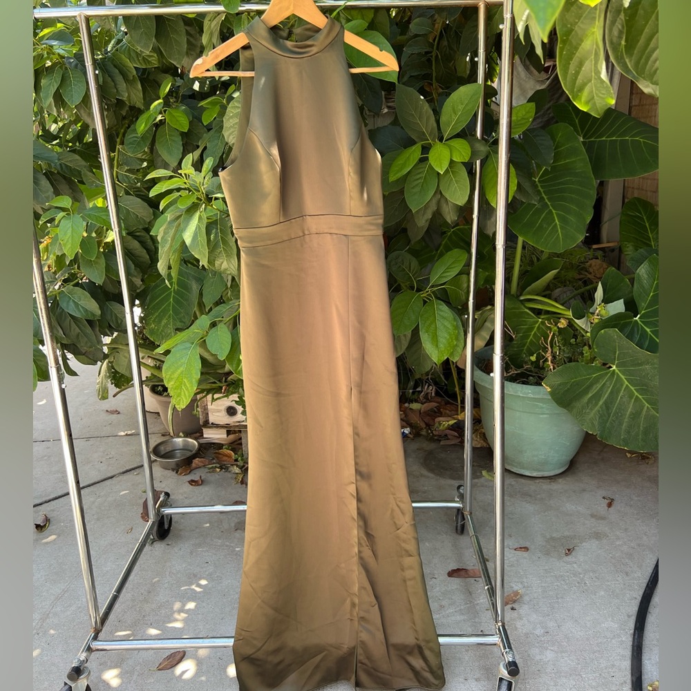 Lovely Chic Sleeveless Olive Maxi Dress